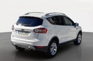 Ford Kuga Base Gasolina SUV 139 CV