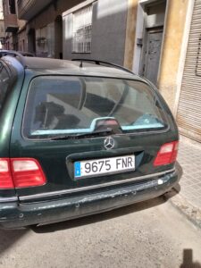 Mercedes-Benz Clase E Base Gasolina Sedán 320 CV