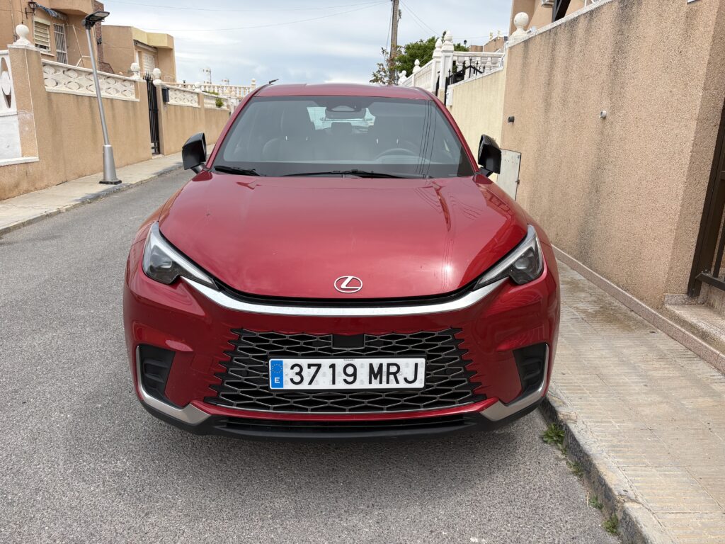 Lexus LBX Base Híbrido SUV 135