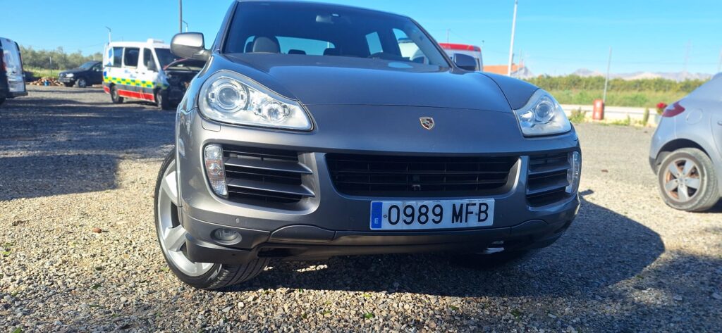 Porsche Cayenne Turbo Gasolina SUV 240 CV