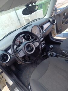 Mini Hatch / Cooper One 1.4 Gasolina Compacto 115 CV
