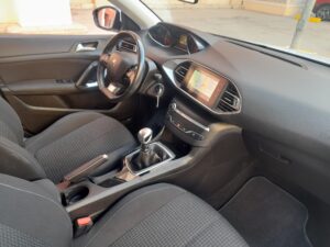 Peugeot 308 1.2 PureTech 110 Gasolina Hatchback 110 CV