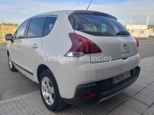 Peugeot 3008 1.6 HDi Diésel SUV 120 CV