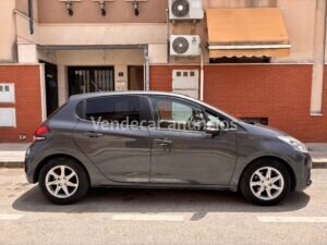 Peugeot 208 1.2 PureTech 82 Gasolina Compacto 82 CV