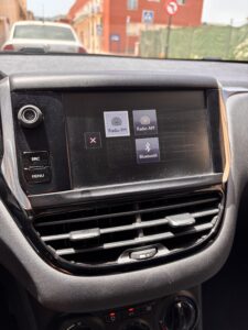 Peugeot 208 1.2 PureTech 82 Gasolina Compacto 82 CV