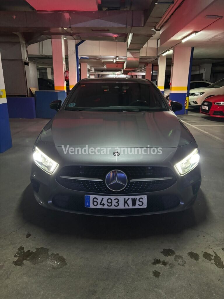 Mercedes-Benz Clase A A 180 Gasolina microhíbrida Compacto 116 CV