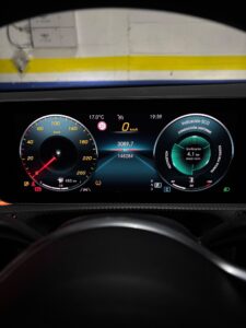 Mercedes-Benz Clase A A 180 Gasolina microhíbrida Compacto 116 CV