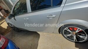 Opel Astra 1.4 Gasolina Sedán 90 CV