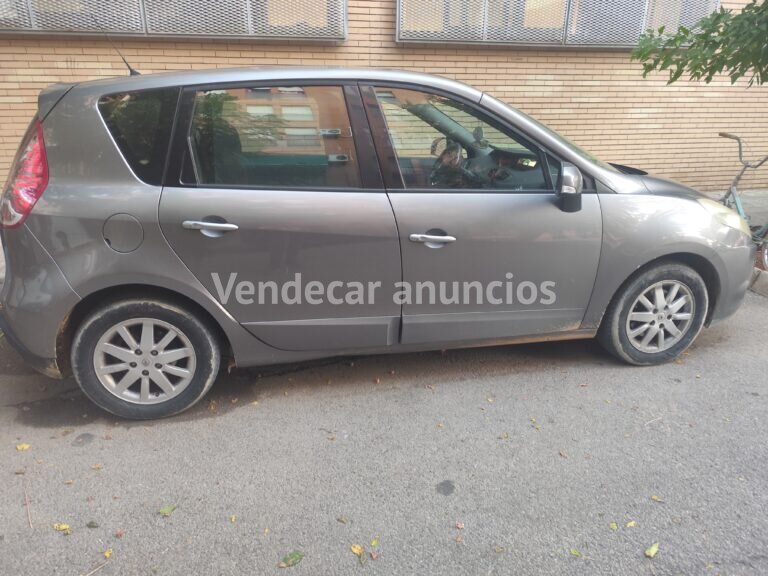 Renault Scénic 1.5 dCi Diésel Monovolumen 110 CV