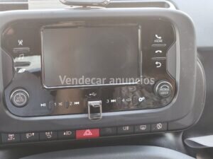 Fiat Panda 1.0 Hybrid Híbrido gasolina Compacto 70 CV