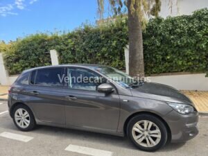 Peugeot 308 1.2 PureTech 130 Gasolina Berlina 130 CV