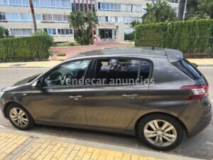 Peugeot 308 1.2 PureTech 130 Gasolina Berlina 130 CV