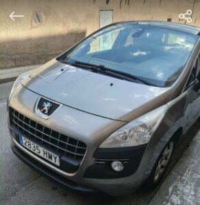 Peugeot 3008 1.6 HDi Diésel SUV 110 CV