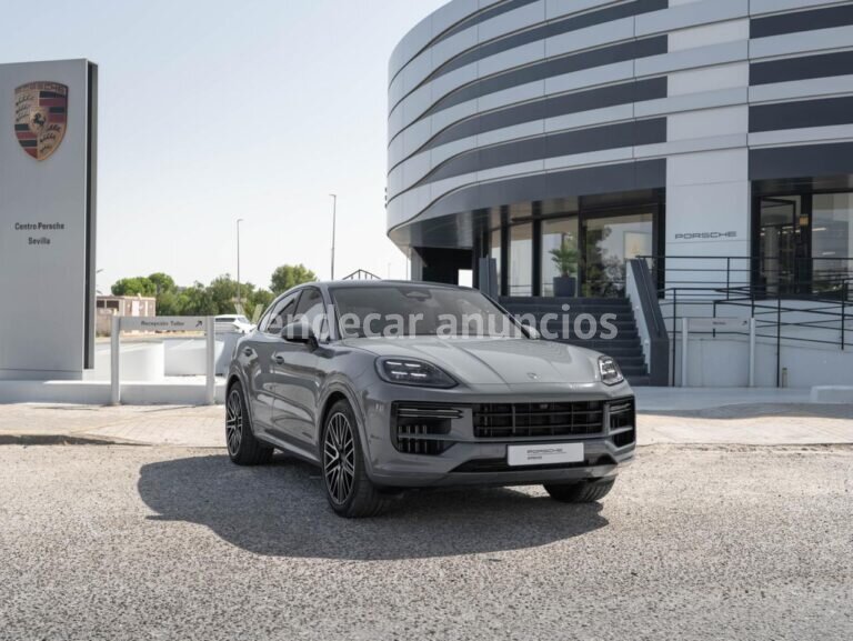 Porsche Cayenne Coupé Cayenne E-Hybrid Coupé Híbrido enchufable gasolina SUV Coupé 740 CV