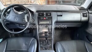 Mercedes-Benz Clase E E 320 CDI Diésel Berlina 197 CV