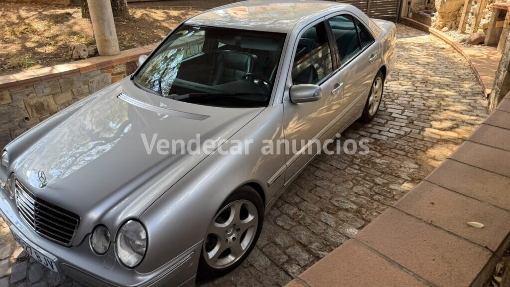 Mercedes-Benz Clase E E 320 CDI Diésel Berlina 197 CV