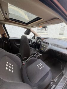 Fiat Grande Punto 1.4 16V Gasolina Hatchback 95 CV