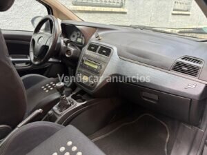 Fiat Grande Punto 1.4 16V Gasolina Hatchback 95 CV