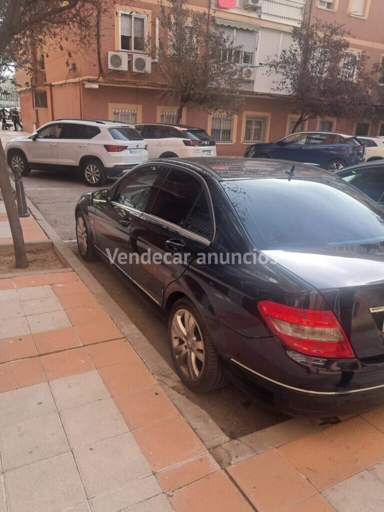 Mercedes-Benz Clase C C 180 Gasolina Berlina 156 CV