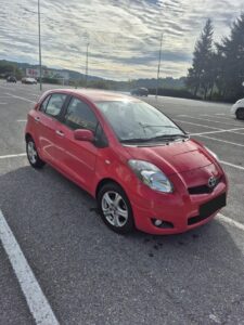 Toyota Yaris 1.4 D-4D Diésel Berlina 90 CV